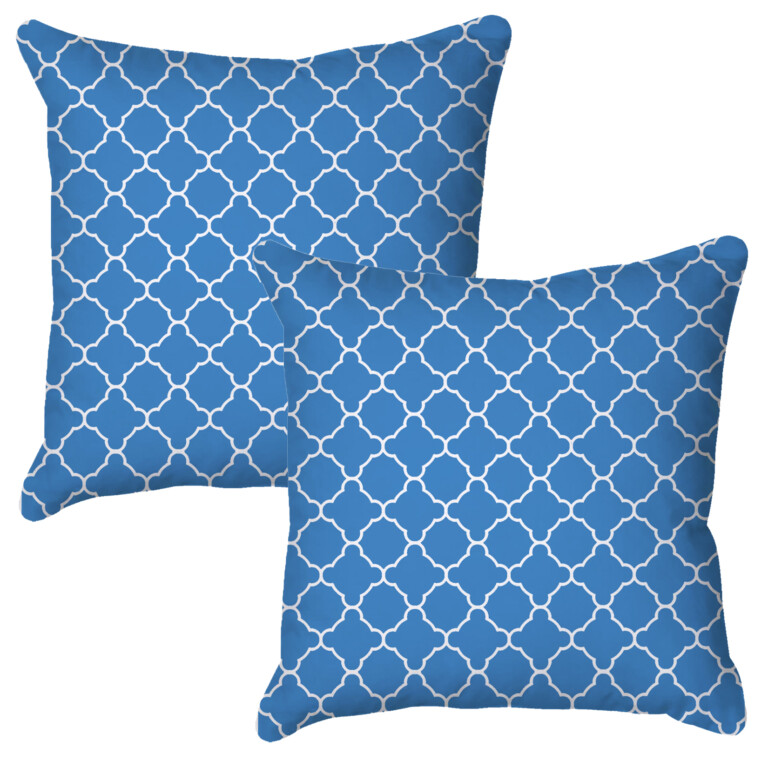 Quatrefoil Blue Quick Dry Outdoor Cushion