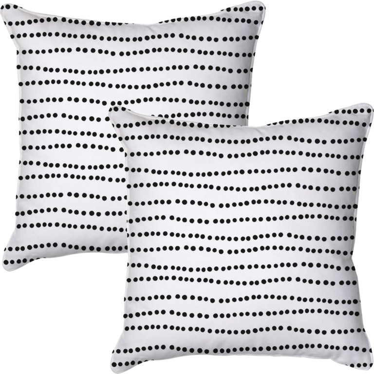 Horizontal Dots Black