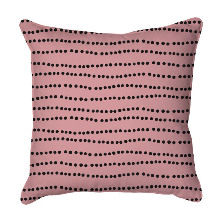 Horizontal Dots Liquorice