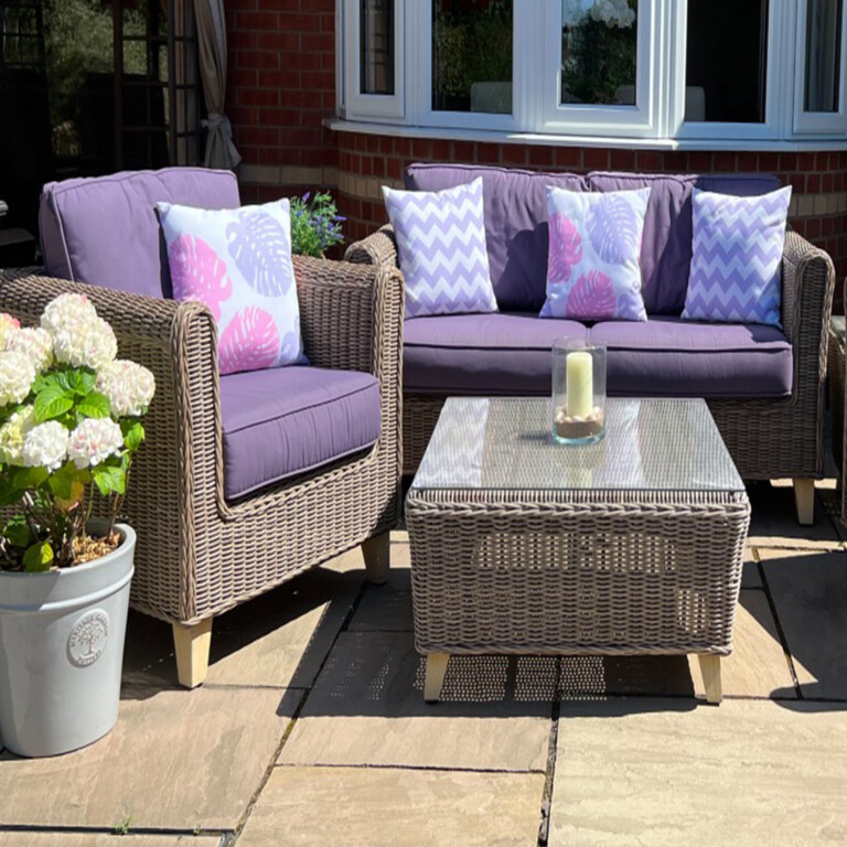 Outdoor Corner Rectangle Base and Back Cushions